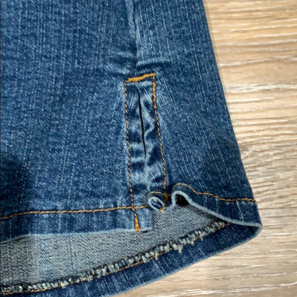 Jean jacket - Picture 5 of 6
